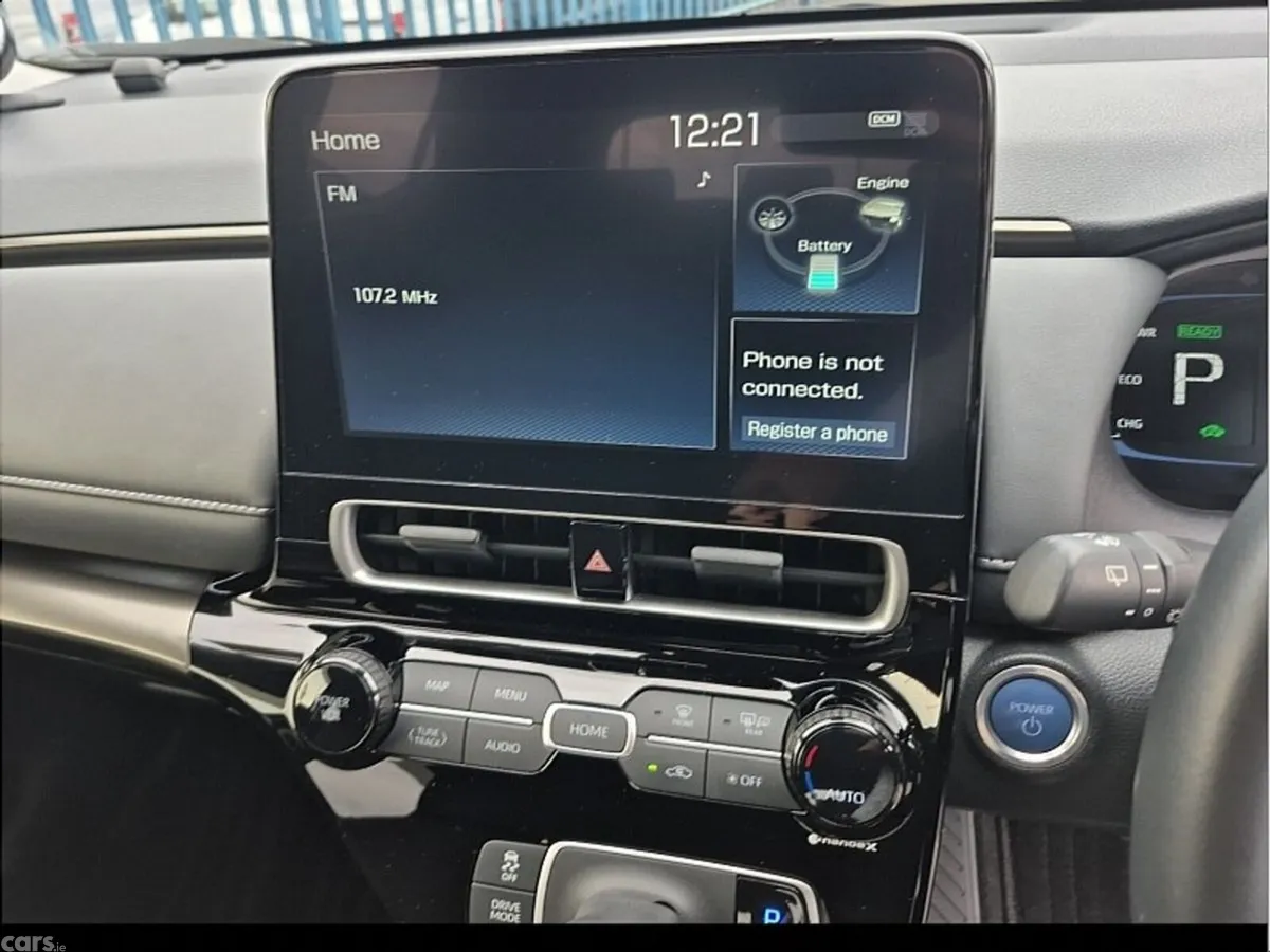 Toyota Aqua Hatchback, Petrol Hybrid, 2022, Silver