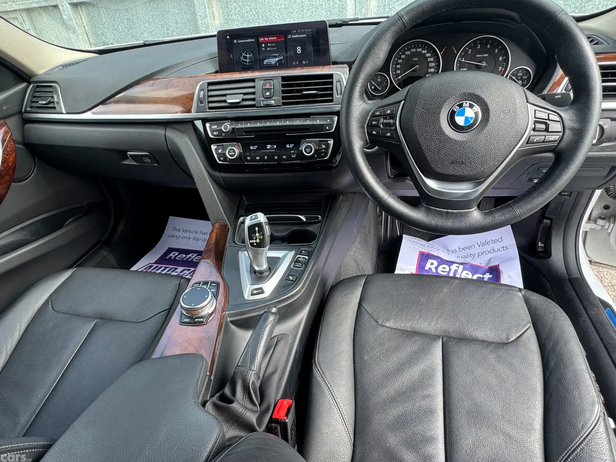 BMW 3-Series Saloon, Petrol Plug-in Hybrid, 2019, White