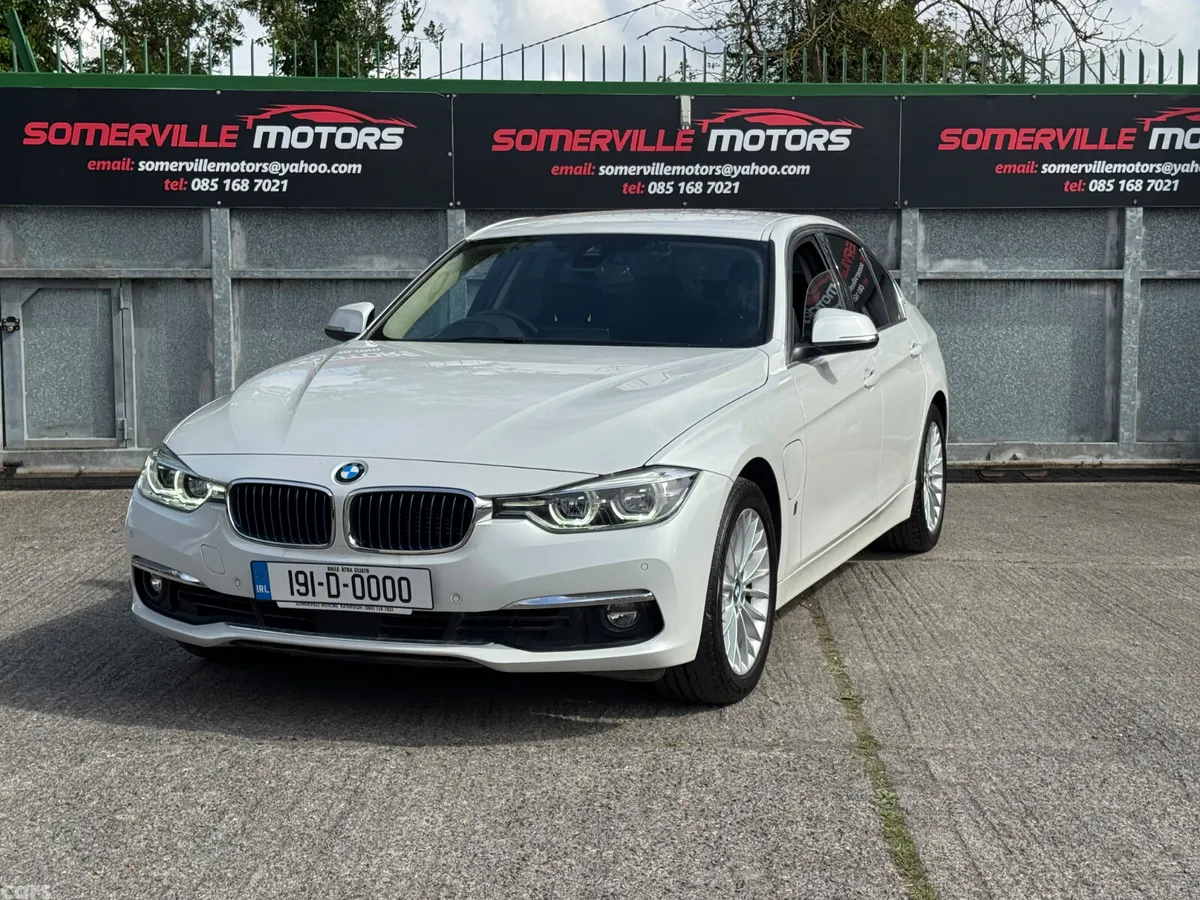 BMW 3-Series Saloon, Petrol Plug-in Hybrid, 2019, White