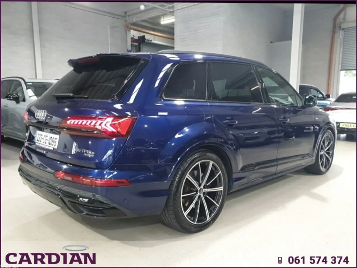 Audi Q7 SUV, Petrol Plug-in Hybrid, 2023, Blue