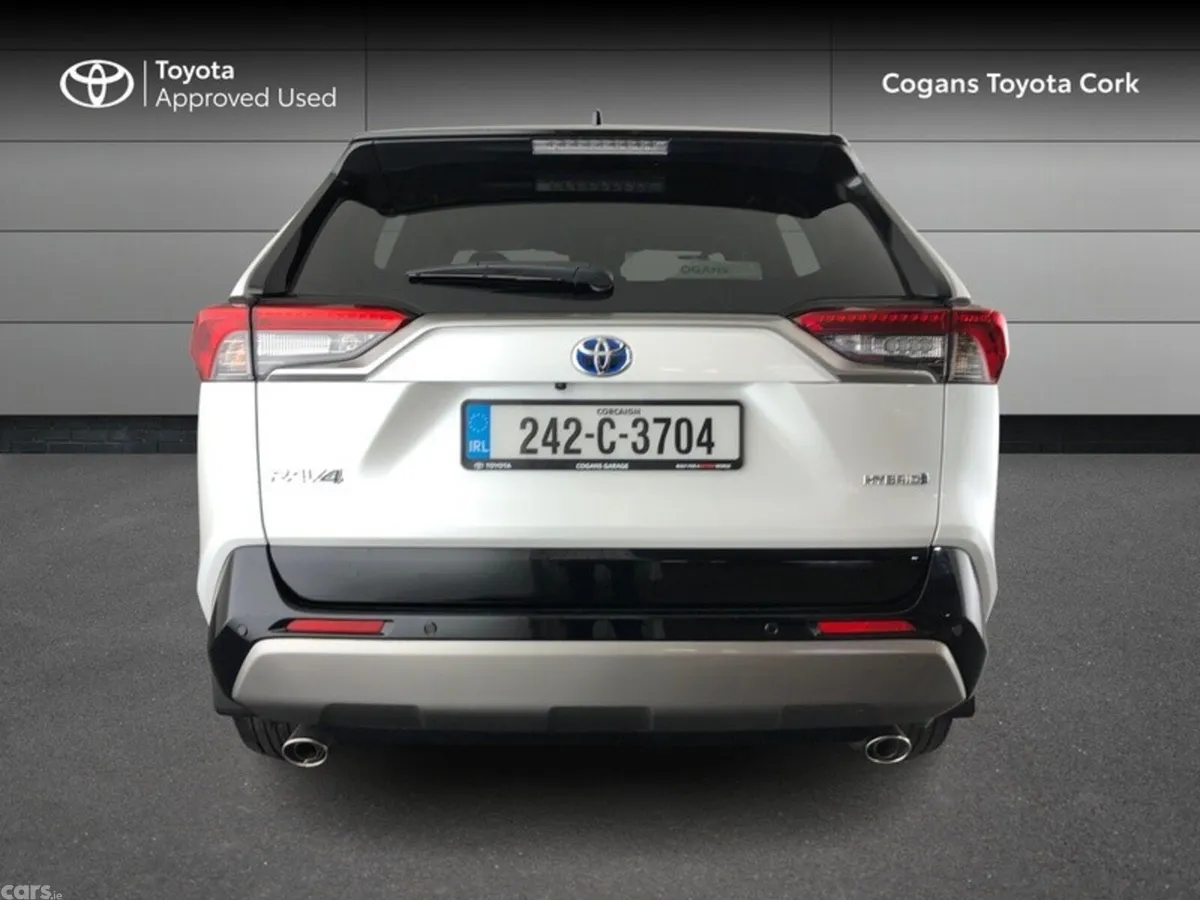 Toyota RAV4 SUV, Petrol Hybrid, 2024, White