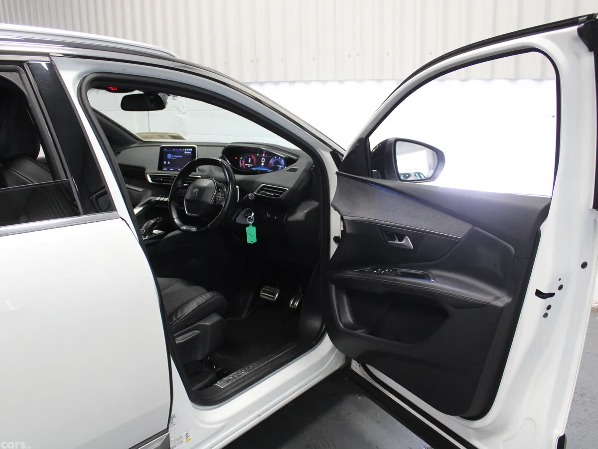 Peugeot 3008 Hatchback, Diesel, 2019, White
