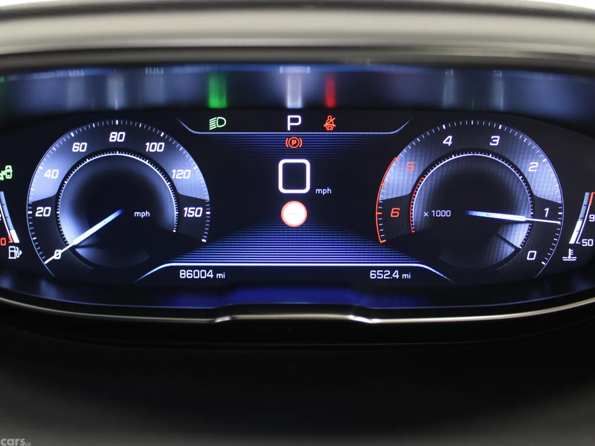 Peugeot 3008 Hatchback, Diesel, 2019, White