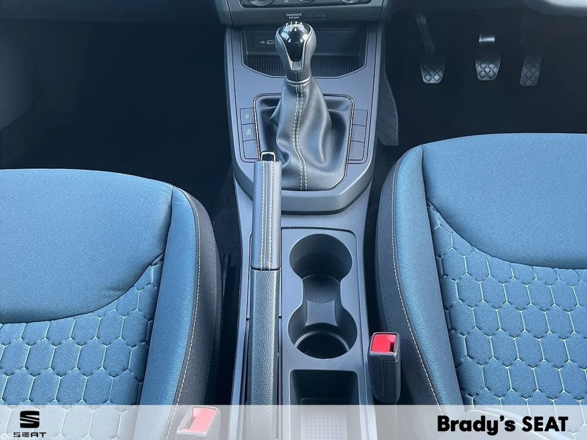 SEAT Arona SUV, Petrol, 2027, Grey