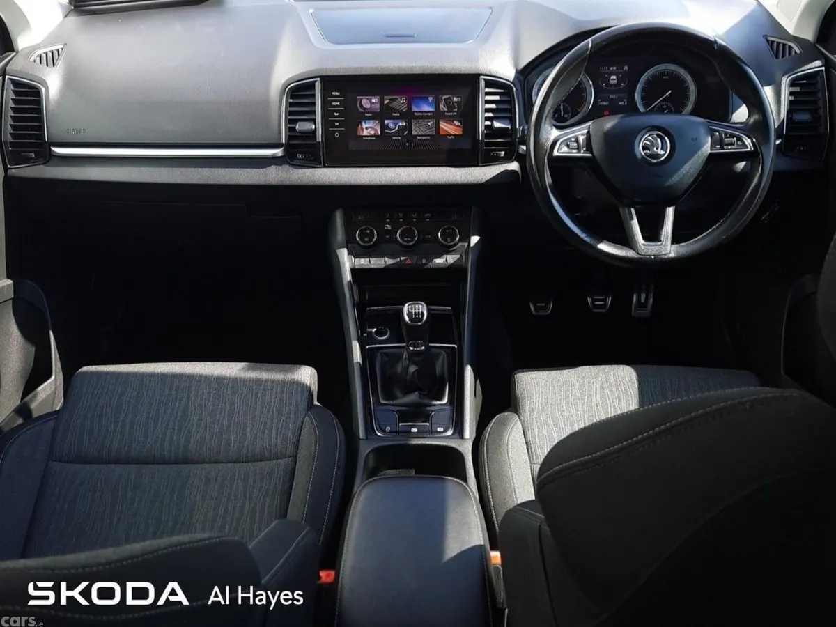 Skoda Karoq SUV, Diesel, 2019, Grey