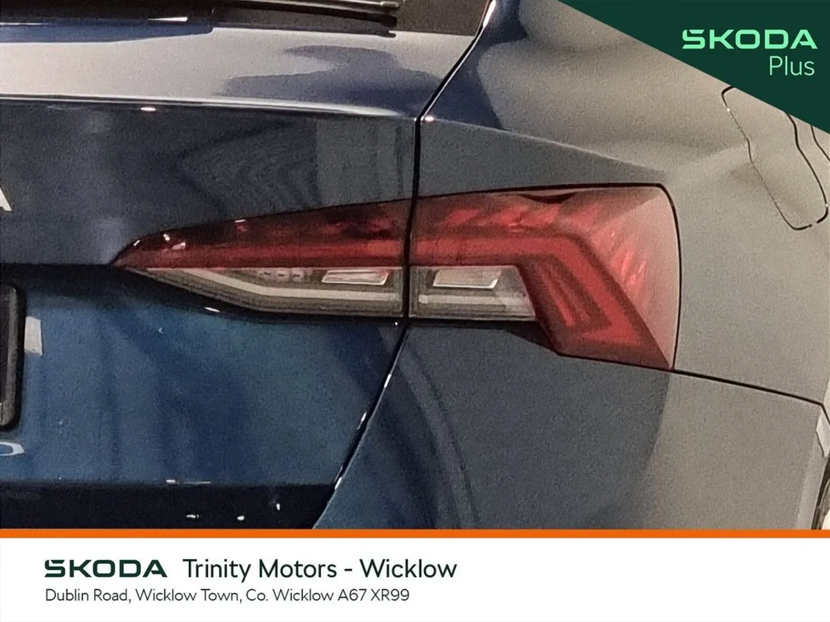 Skoda Octavia Saloon, Diesel, 2024, Blue