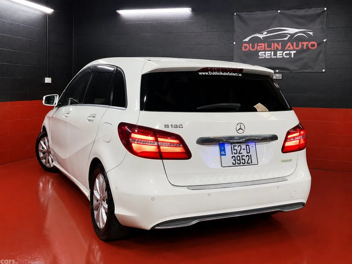 Mercedes-Benz B-Class MPV, Petrol, 2015, White