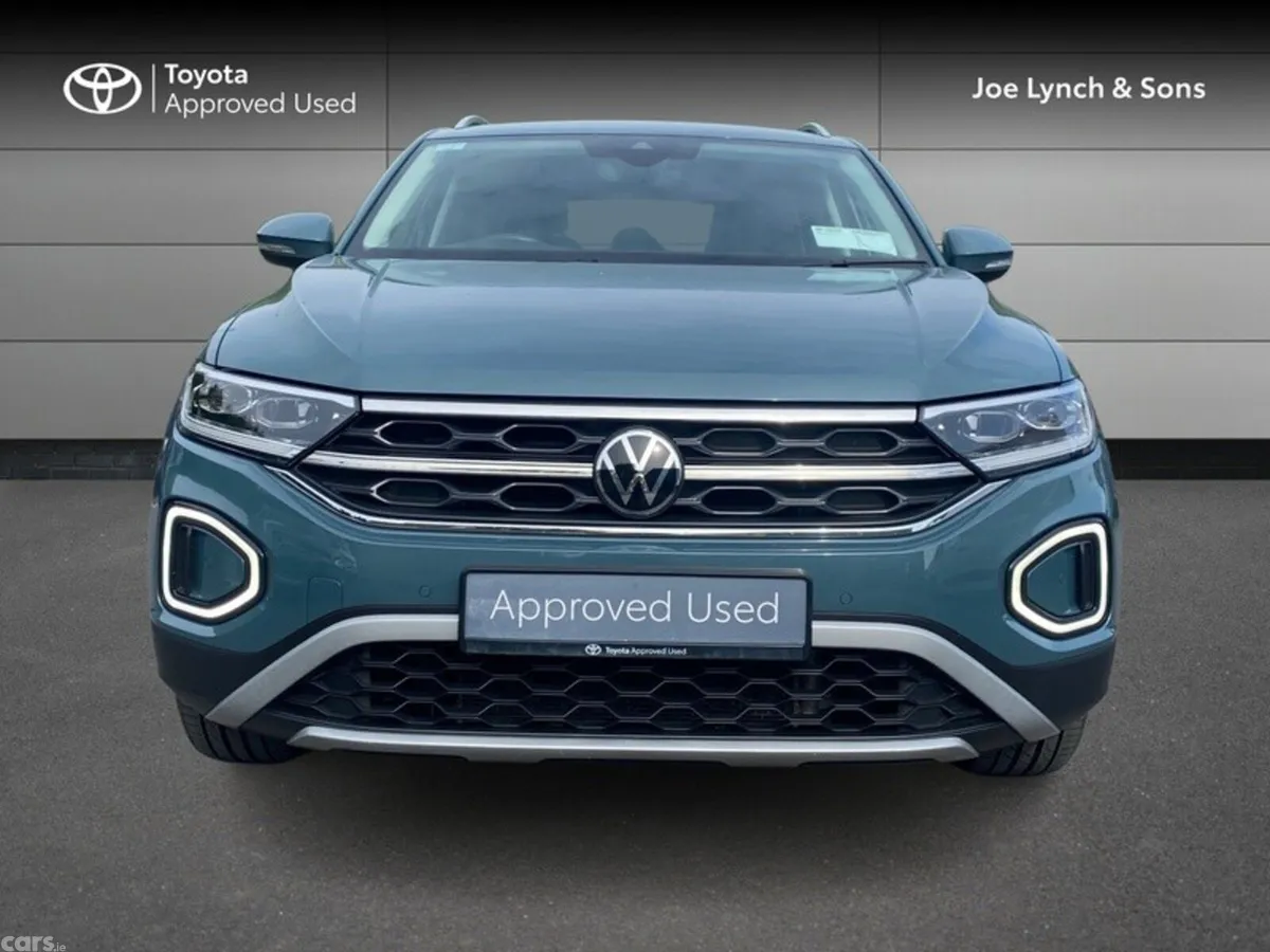 Volkswagen T-Roc Estate, Diesel, 2023, Blue