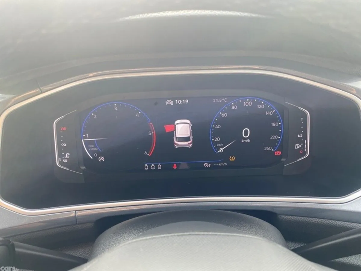 Volkswagen T-Roc Estate, Diesel, 2023, Blue