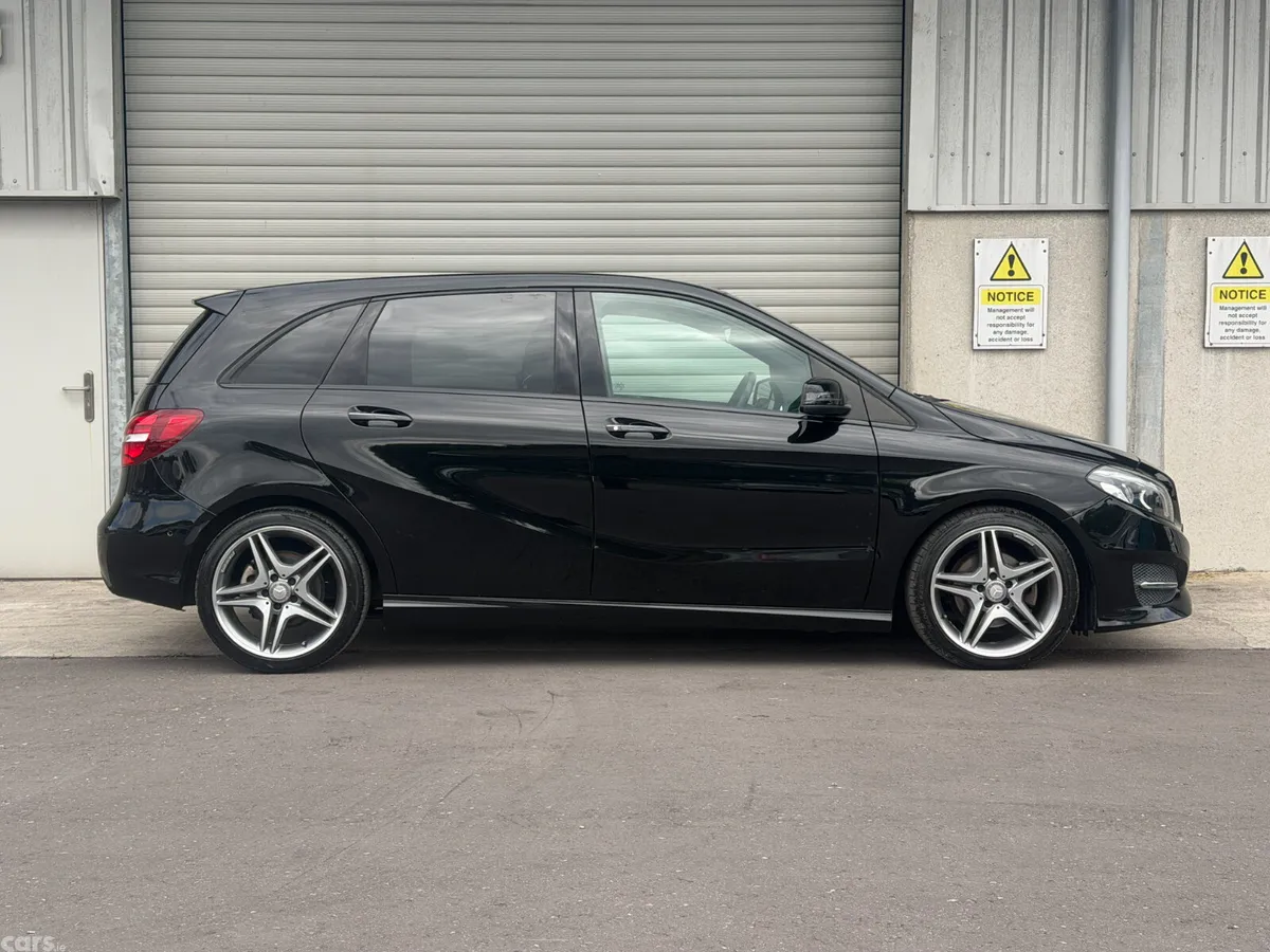 Mercedes-Benz B-Class MPV, Petrol, 2017, Black