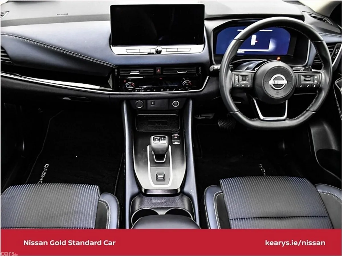 Nissan Qashqai SUV, Petrol, 2022, Blue