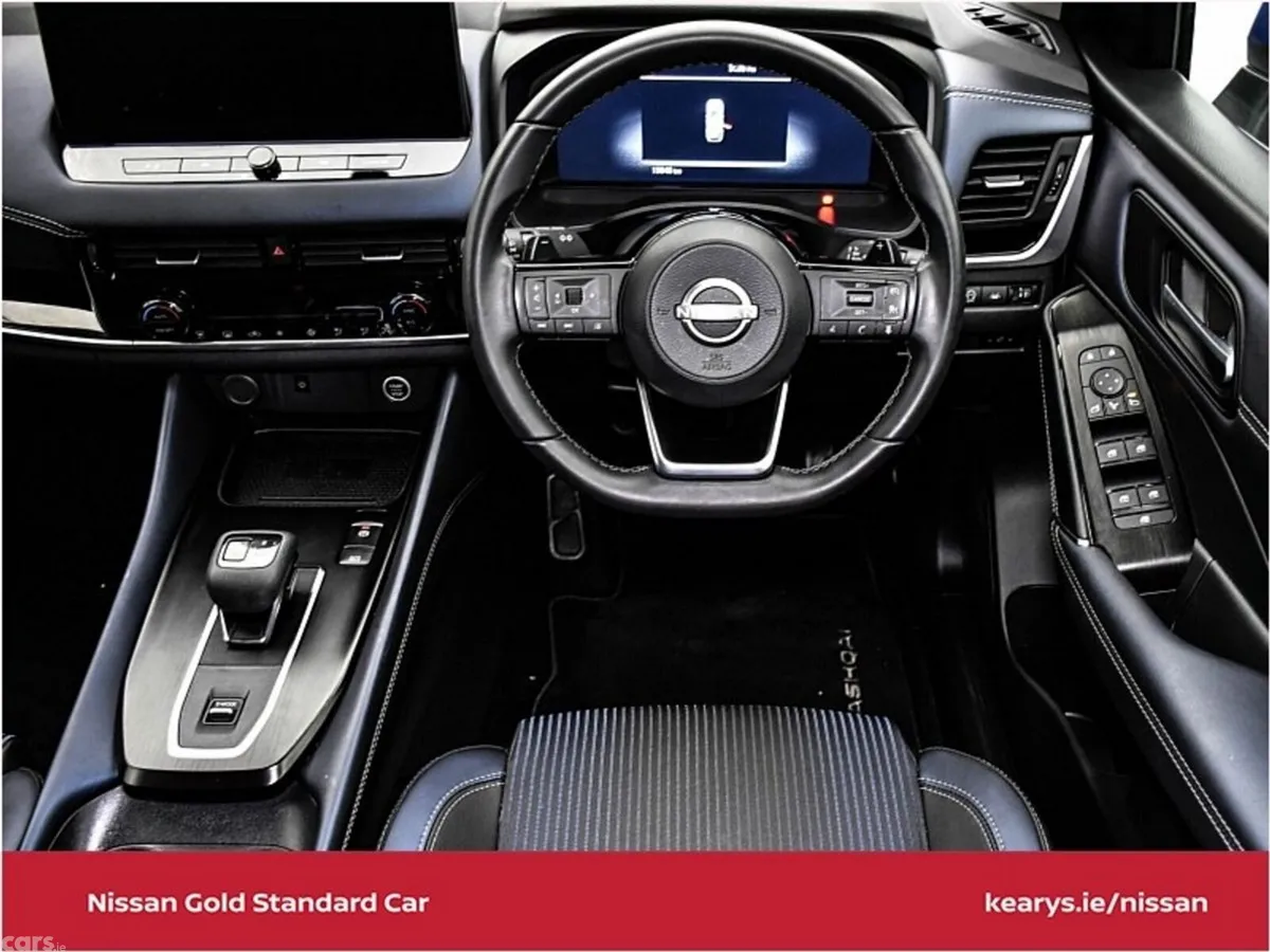 Nissan Qashqai SUV, Petrol, 2022, Blue