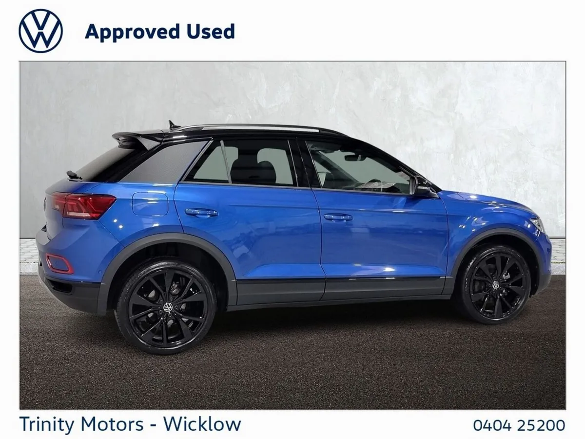 Volkswagen T-Roc SUV, Petrol, 2024, Blue