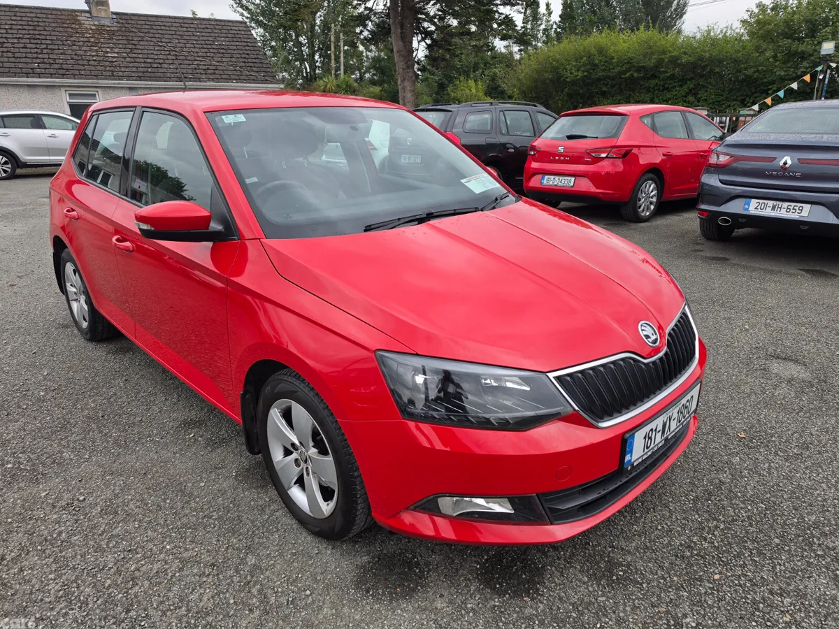 Skoda Fabia Hatchback, Petrol, 2018, Red