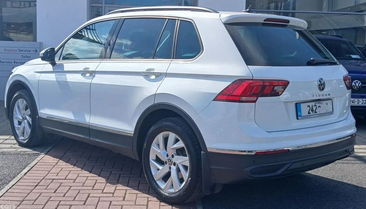 Volkswagen Tiguan SUV, Diesel, 2024, White