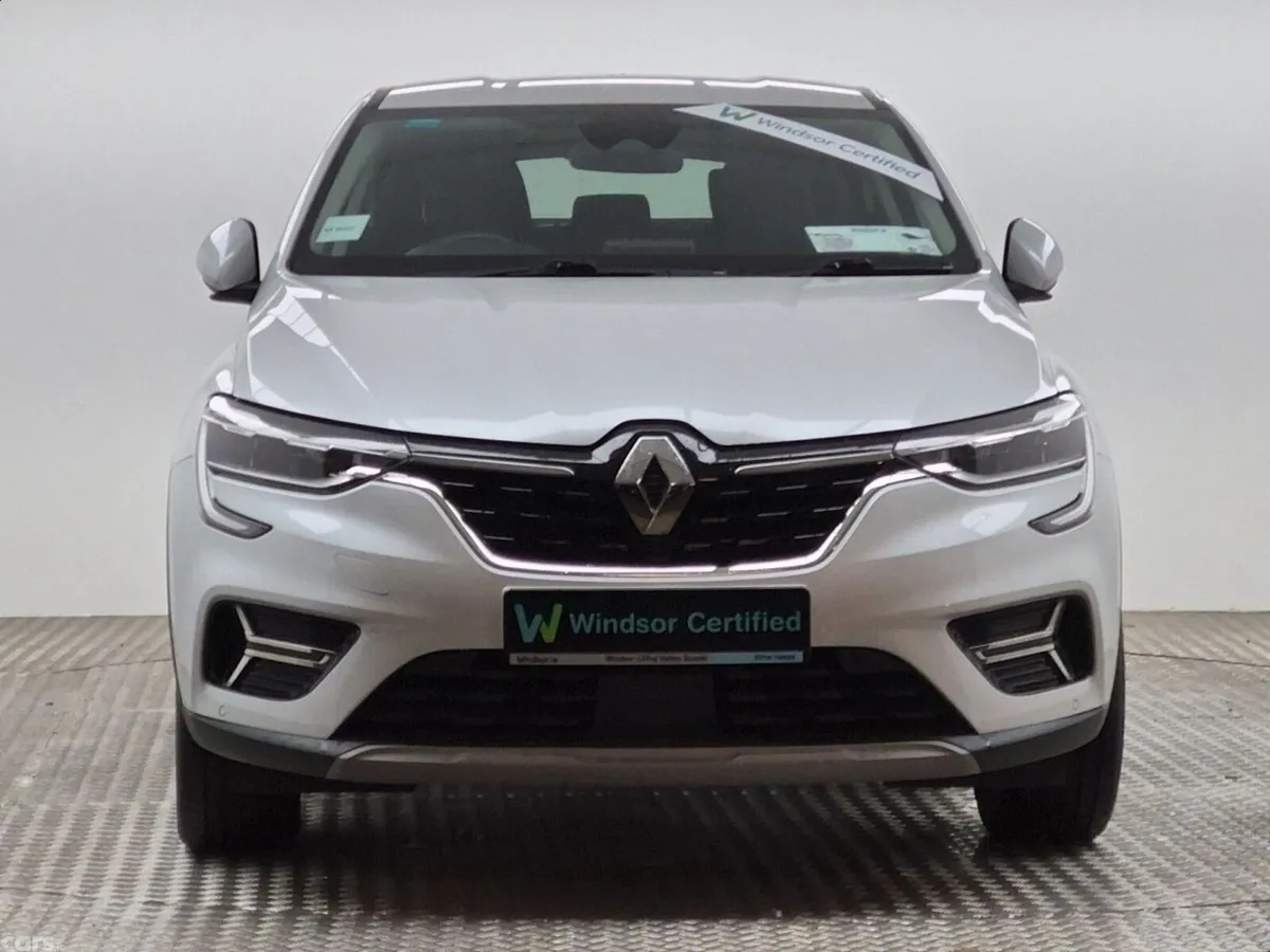Renault Arkana SUV, Petrol, 2023, White