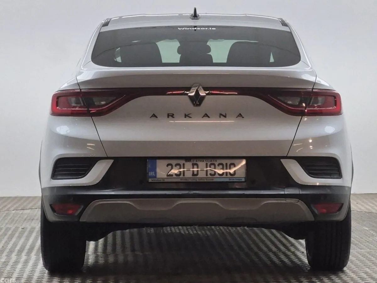 Renault Arkana SUV, Petrol, 2023, White