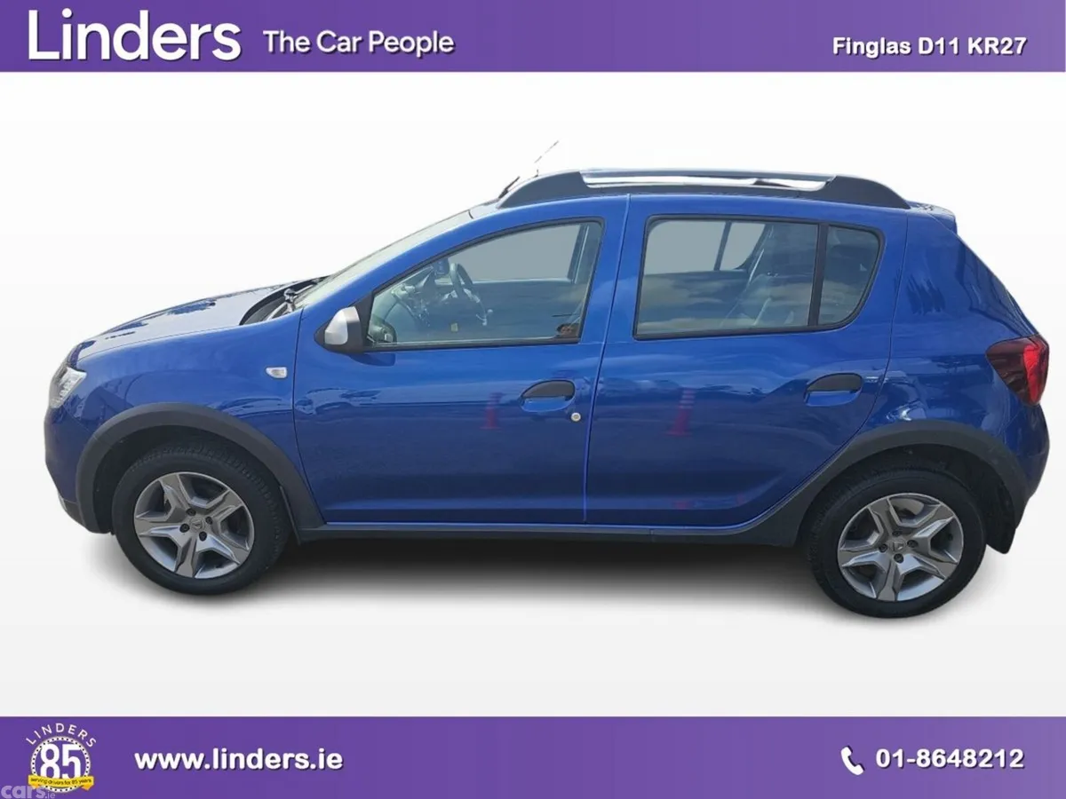 Dacia Sandero Stepway Hatchback, Diesel, 2021, Blue