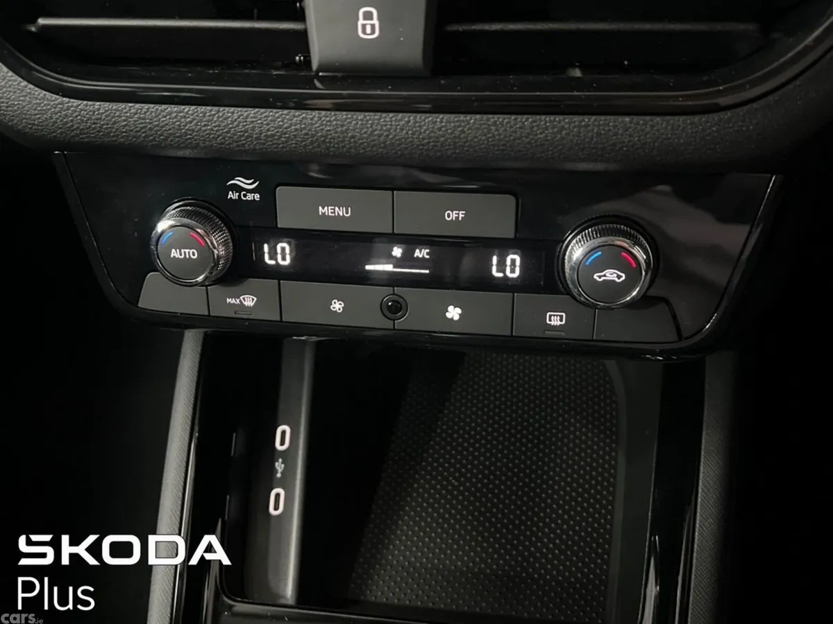 Skoda Scala Hatchback, Petrol, 2026, Black
