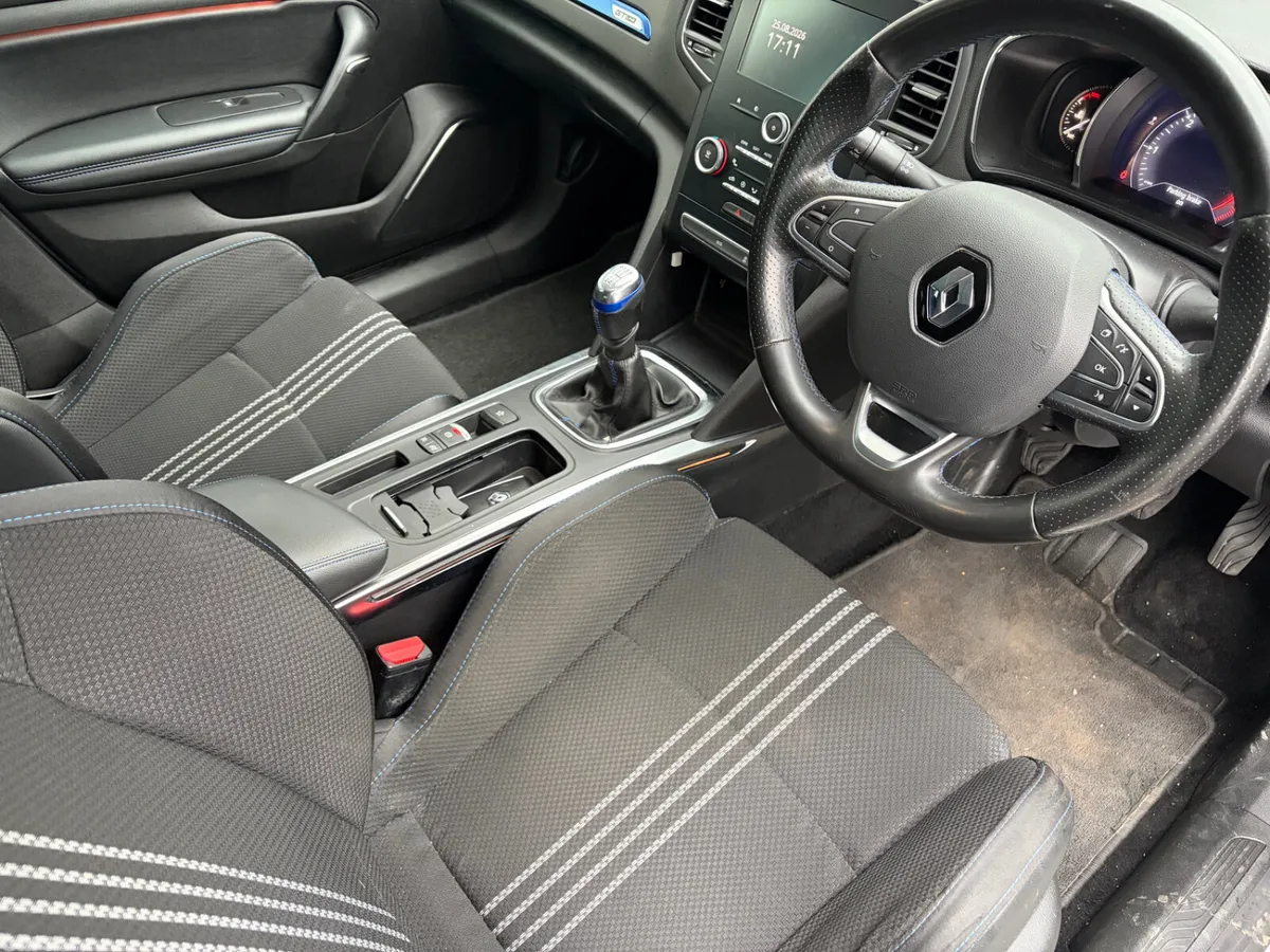 Renault Megane Estate, Diesel, 2018, Grey