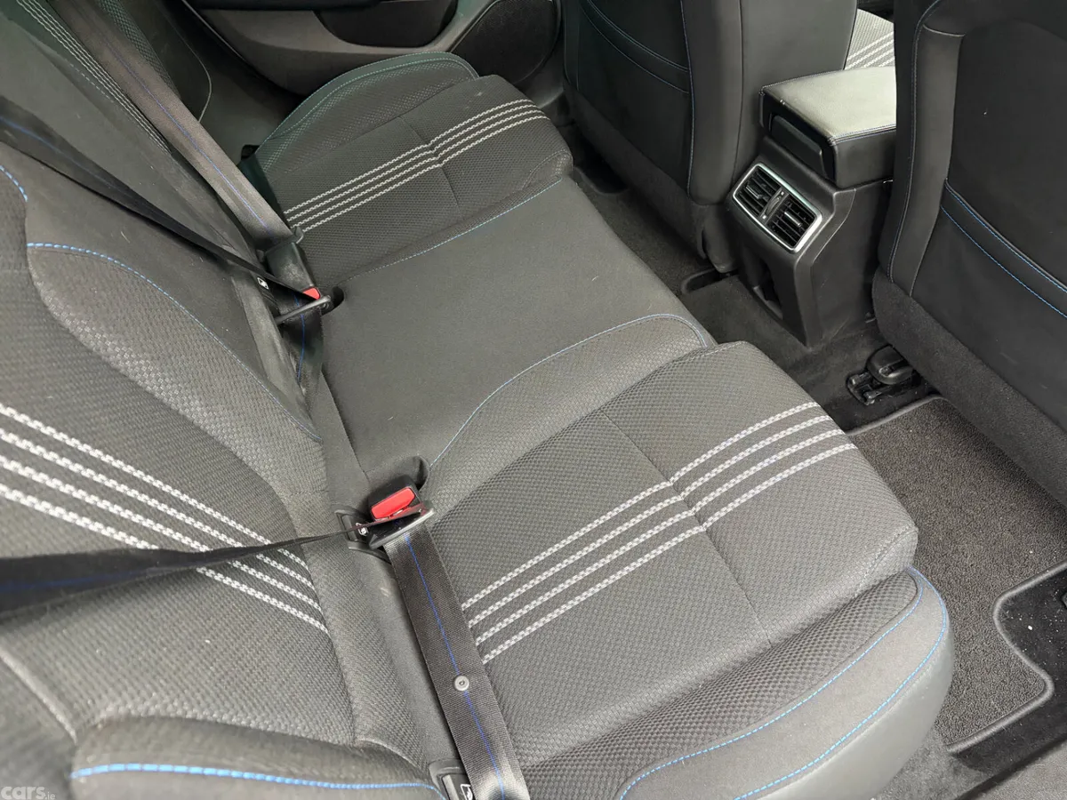 Renault Megane Estate, Diesel, 2018, Grey