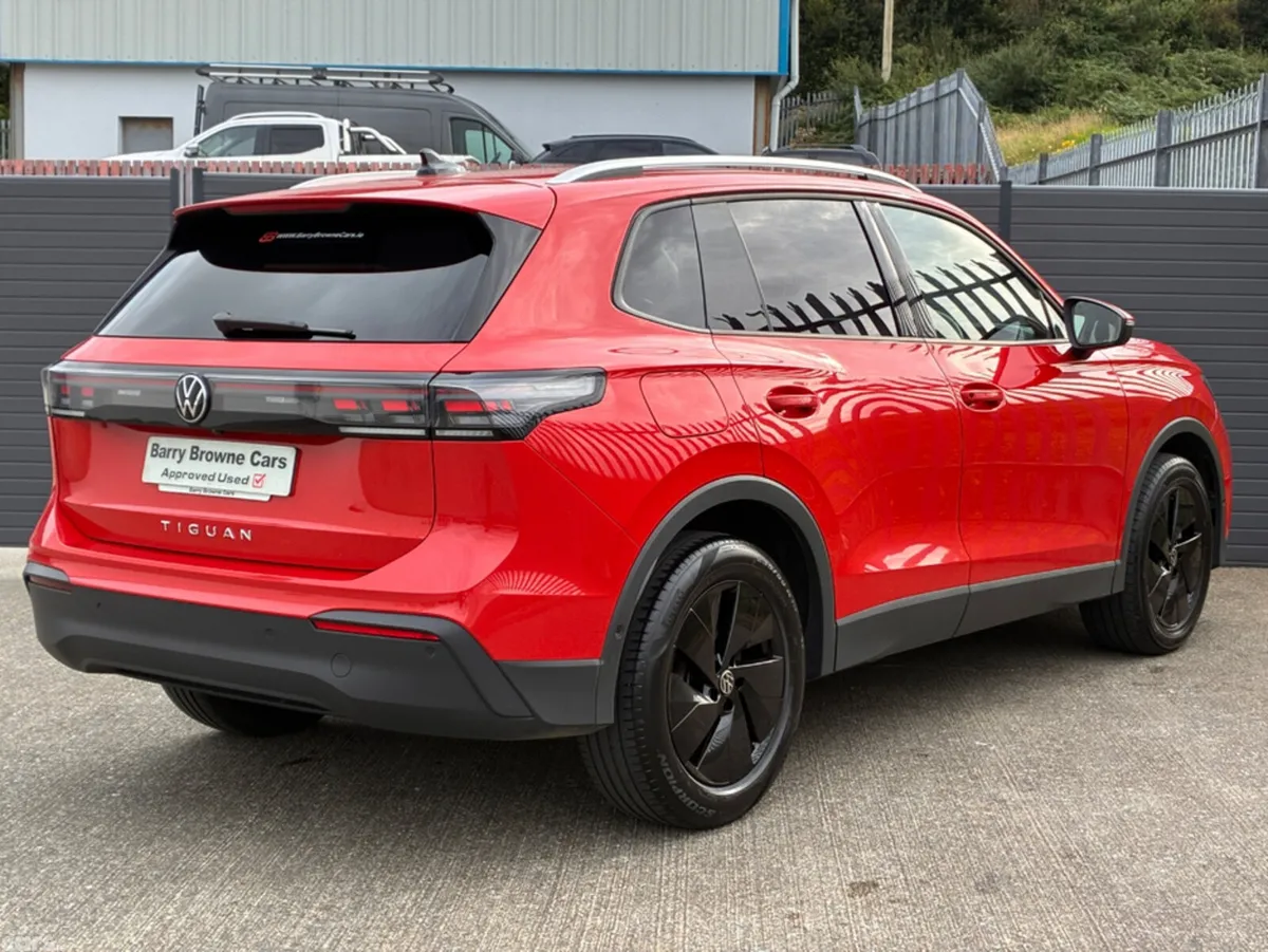 Volkswagen Tiguan SUV, Diesel, 2024, Red
