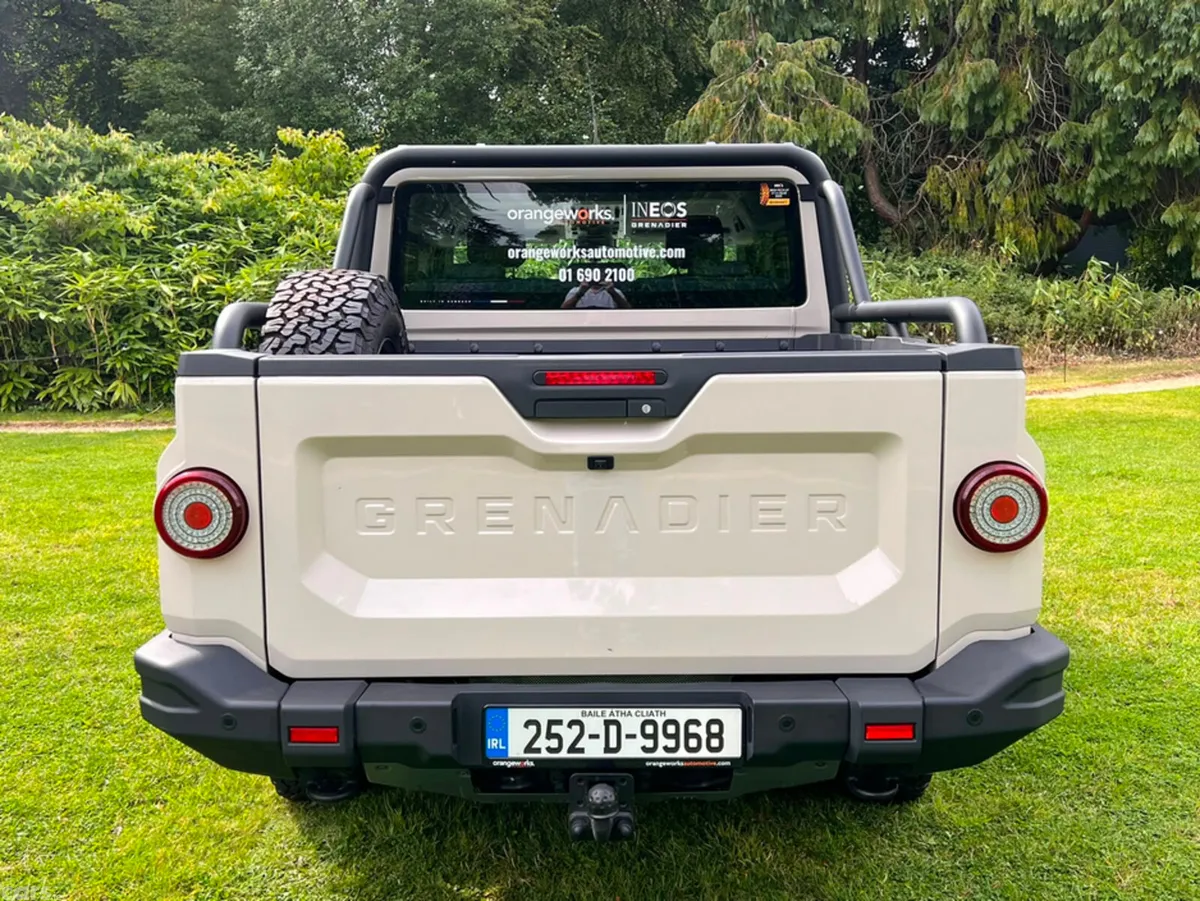 INEOS Grenadier Pick Up, Diesel, 2025, Grey