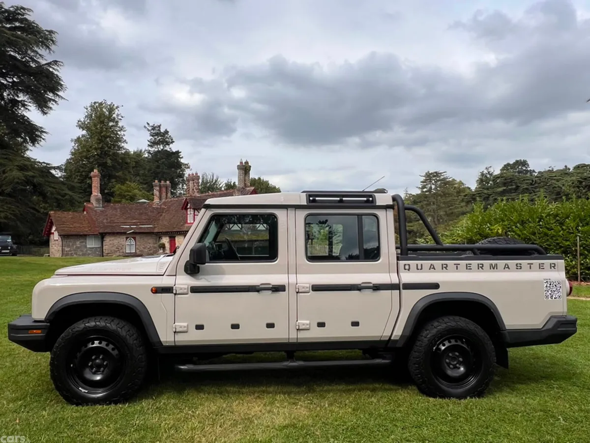 INEOS Grenadier Pick Up, Diesel, 2025, Grey