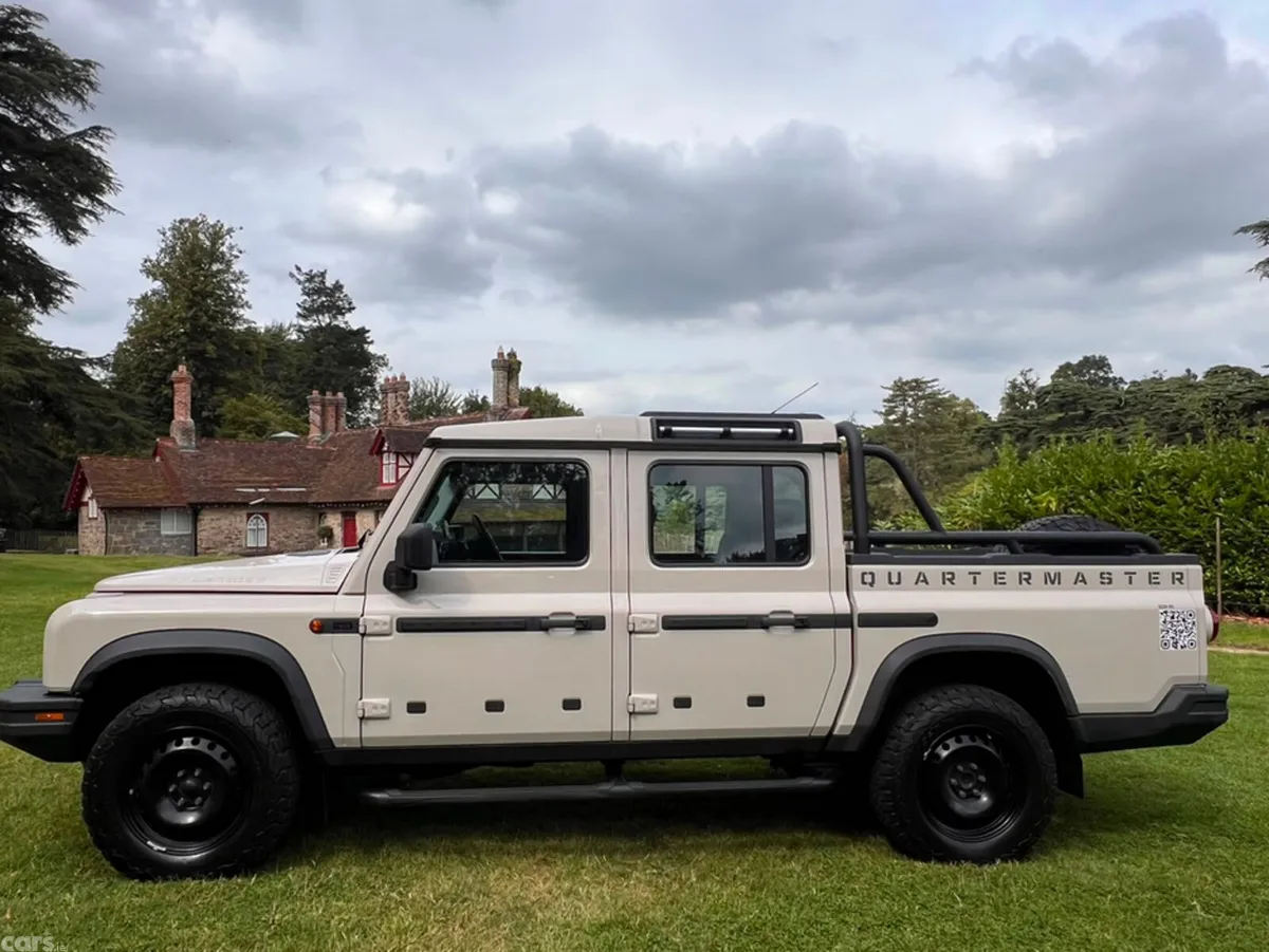 INEOS Grenadier Pick Up, Diesel, 2025, Grey