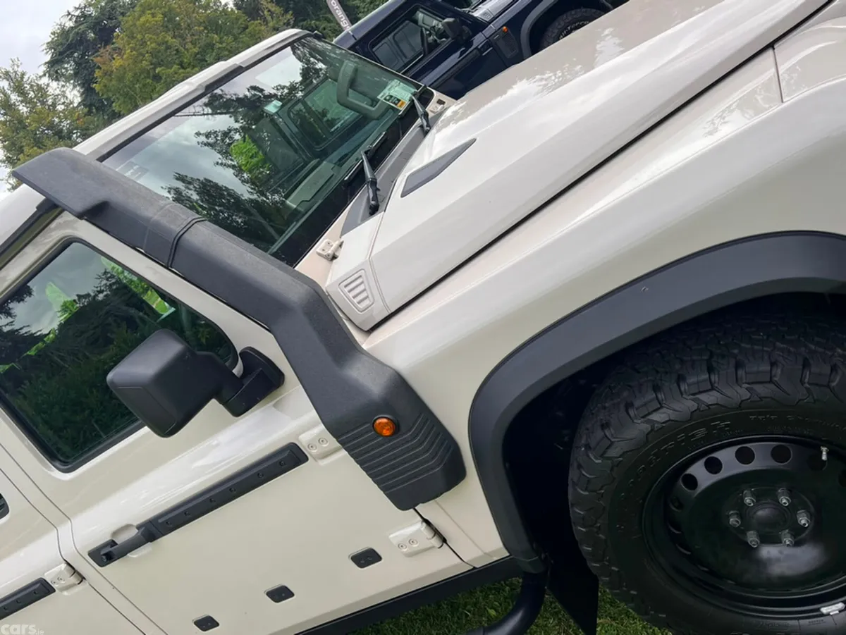 INEOS Grenadier Pick Up, Diesel, 2025, Grey