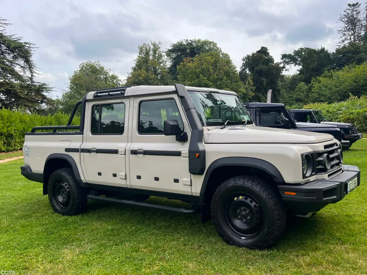 INEOS Grenadier Pick Up, Diesel, 2025, Grey