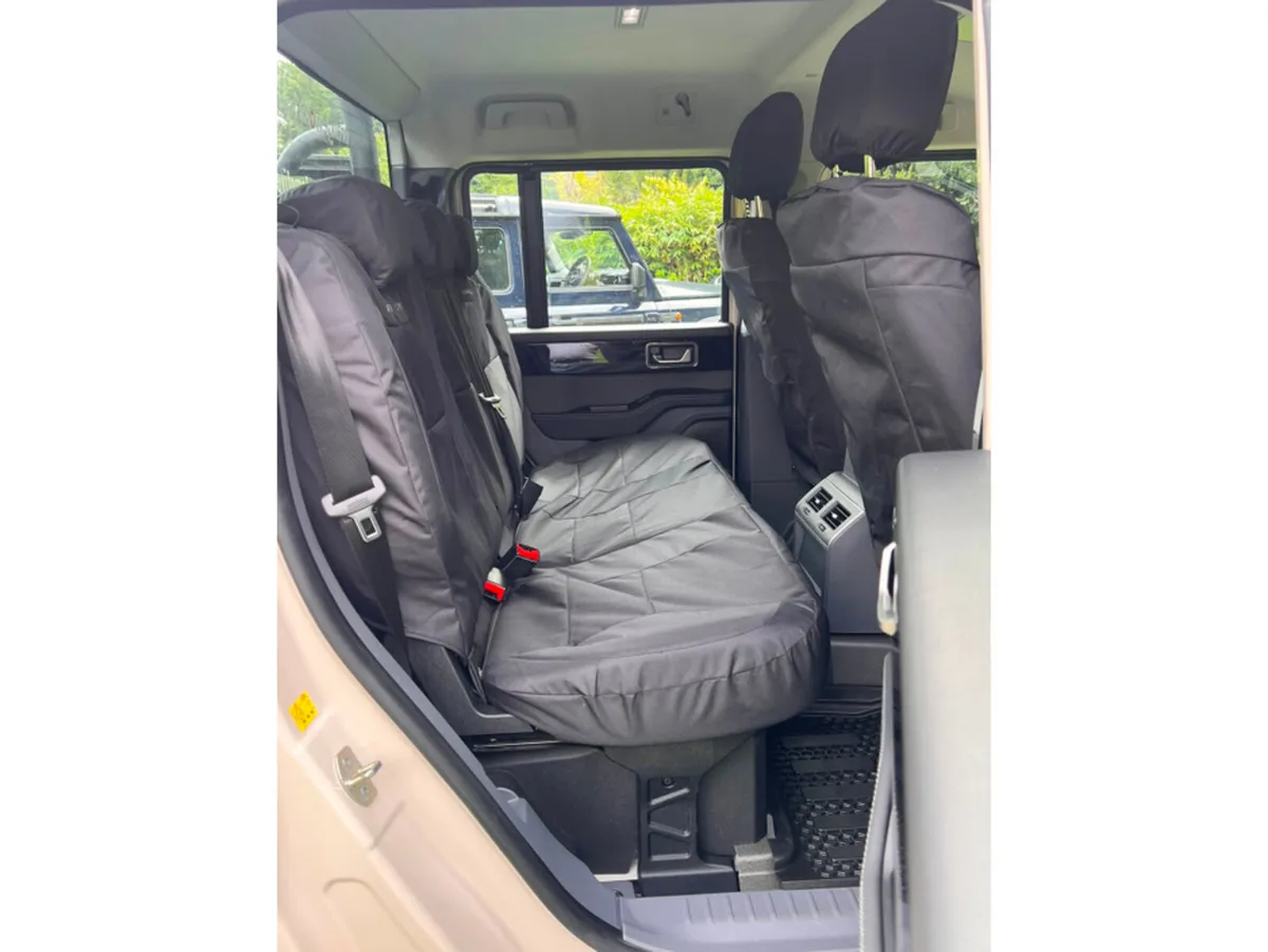 INEOS Grenadier Pick Up, Diesel, 2025, Grey