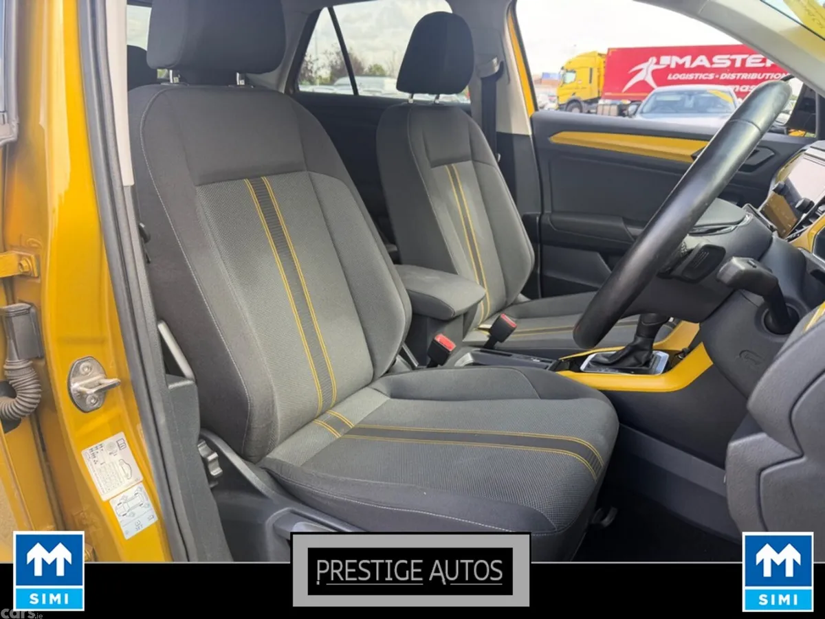 Volkswagen T-Roc SUV, Diesel, 2020, Gold