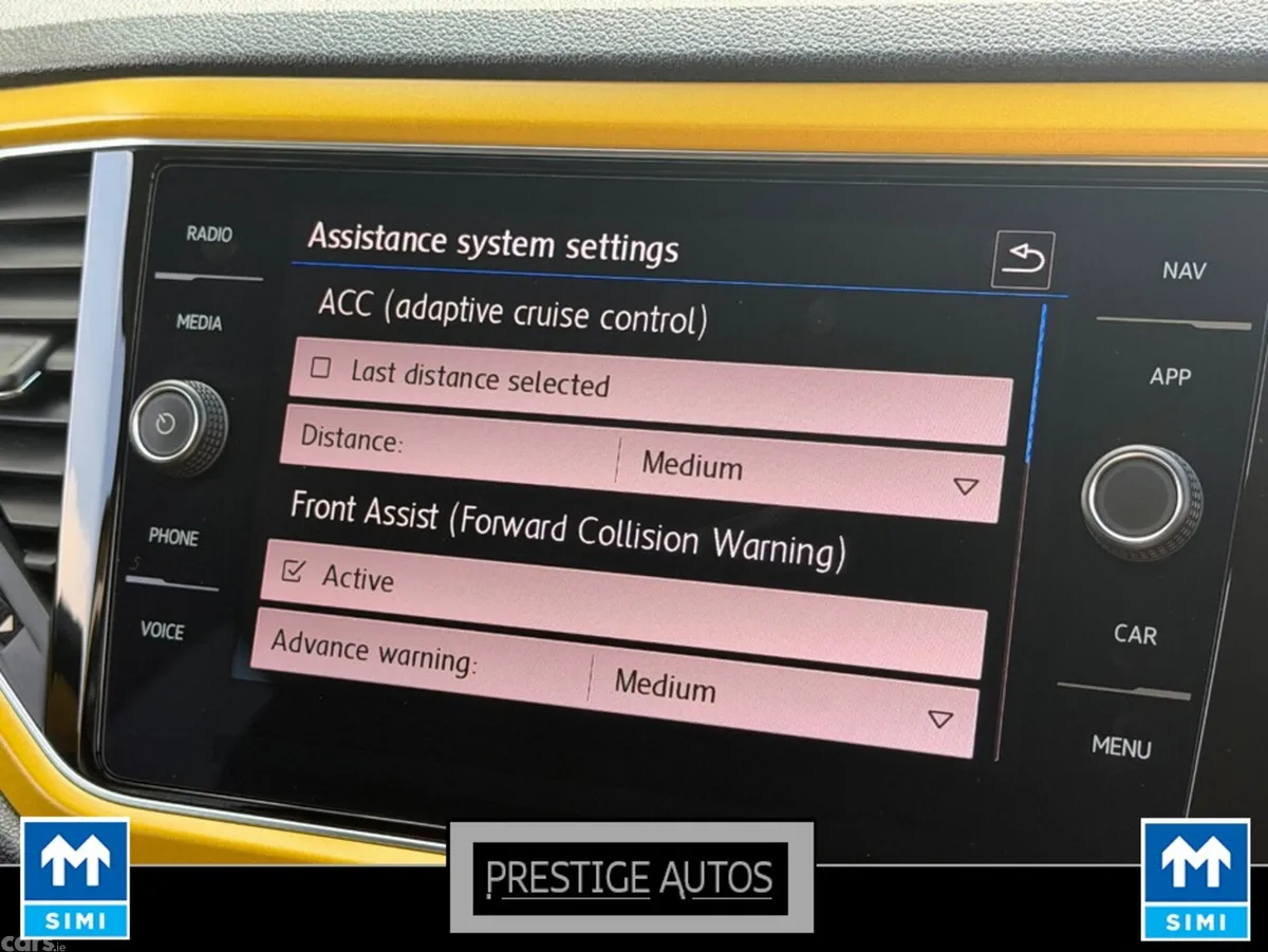 Volkswagen T-Roc SUV, Diesel, 2020, Gold