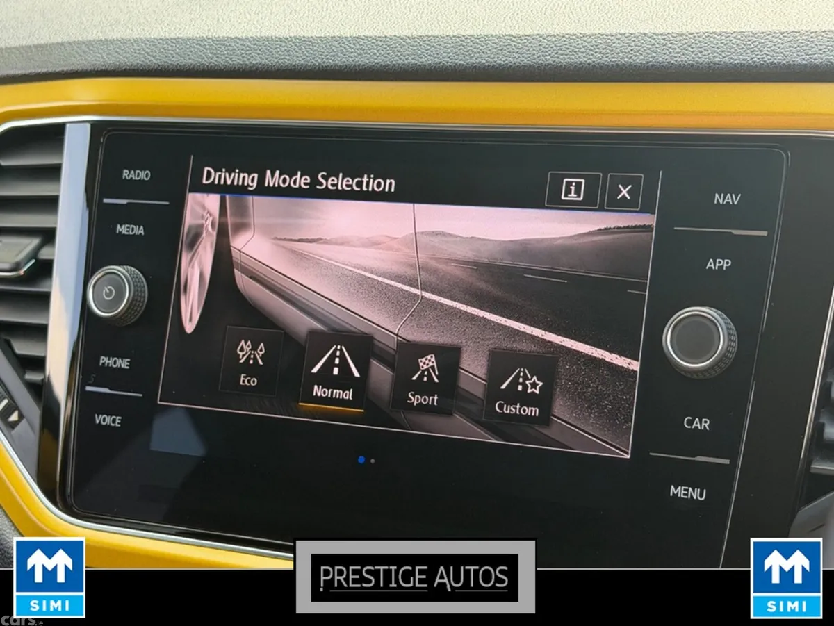 Volkswagen T-Roc SUV, Diesel, 2020, Gold