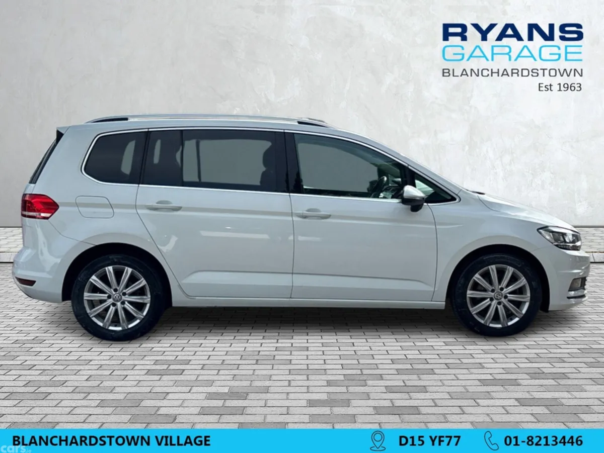 Volkswagen Touran MPV, Petrol, 2018, White