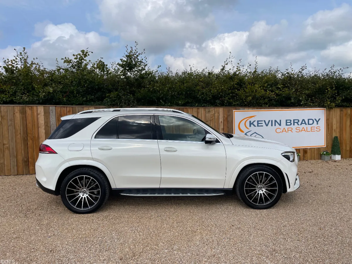 Mercedes-Benz GLE SUV, Diesel Plug-in Hybrid, 2022, White