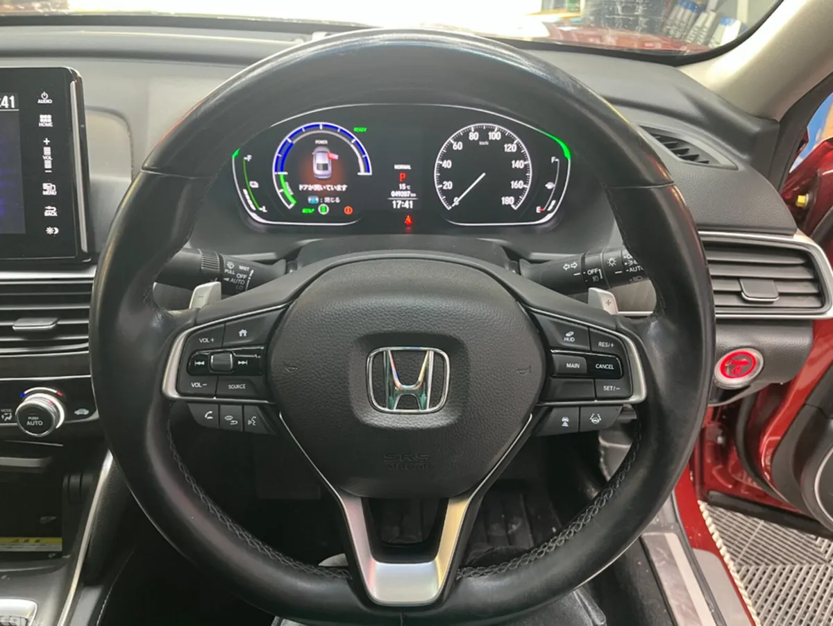 Honda Accord Saloon, Petrol Hybrid, 2020, Red