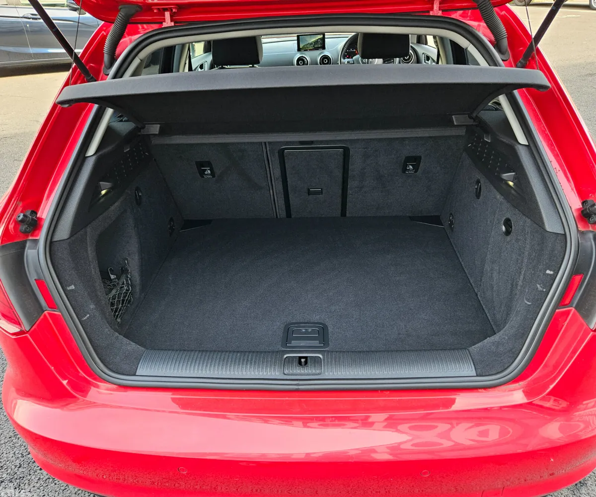 Audi A3 Hatchback, Petrol, 2015, Red