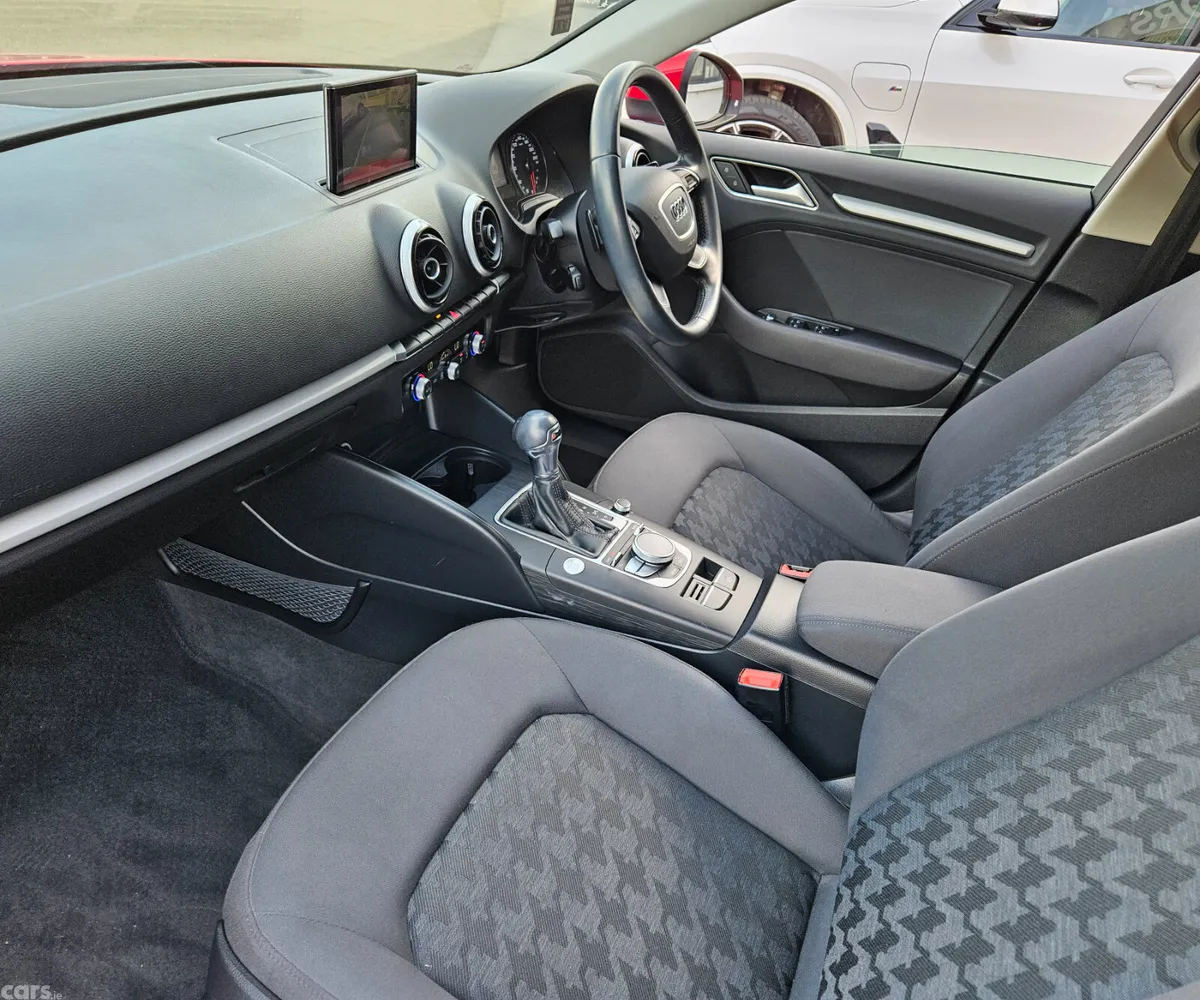 Audi A3 Hatchback, Petrol, 2015, Red