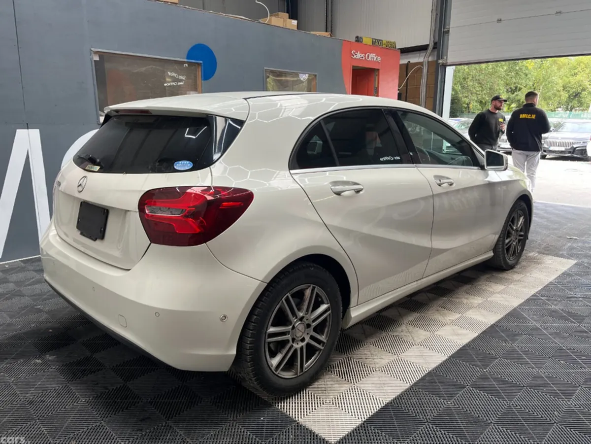 Mercedes-Benz A-Class Hatchback, Petrol, 2017, White