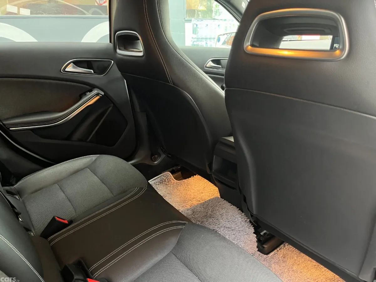 Mercedes-Benz A-Class Hatchback, Petrol, 2017, White