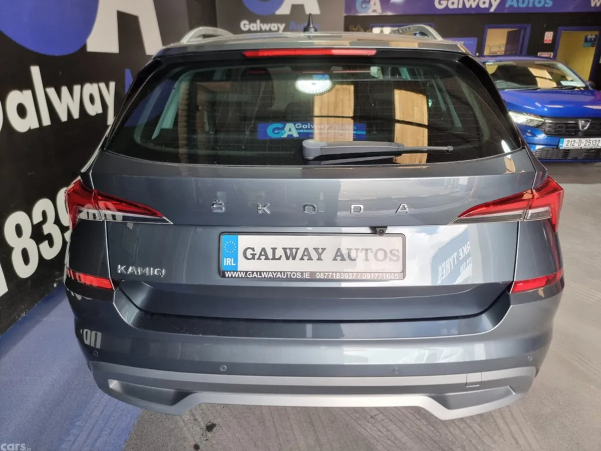 Skoda Kamiq Hatchback, Petrol, 2020, Grey
