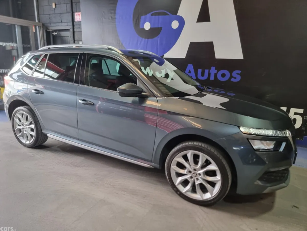 Skoda Kamiq Hatchback, Petrol, 2020, Grey