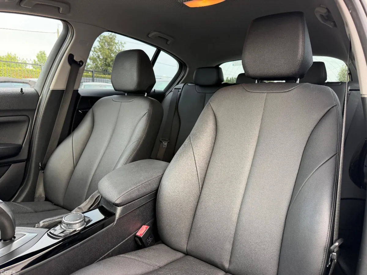 BMW 1-Series Hatchback, Petrol, 2017, White