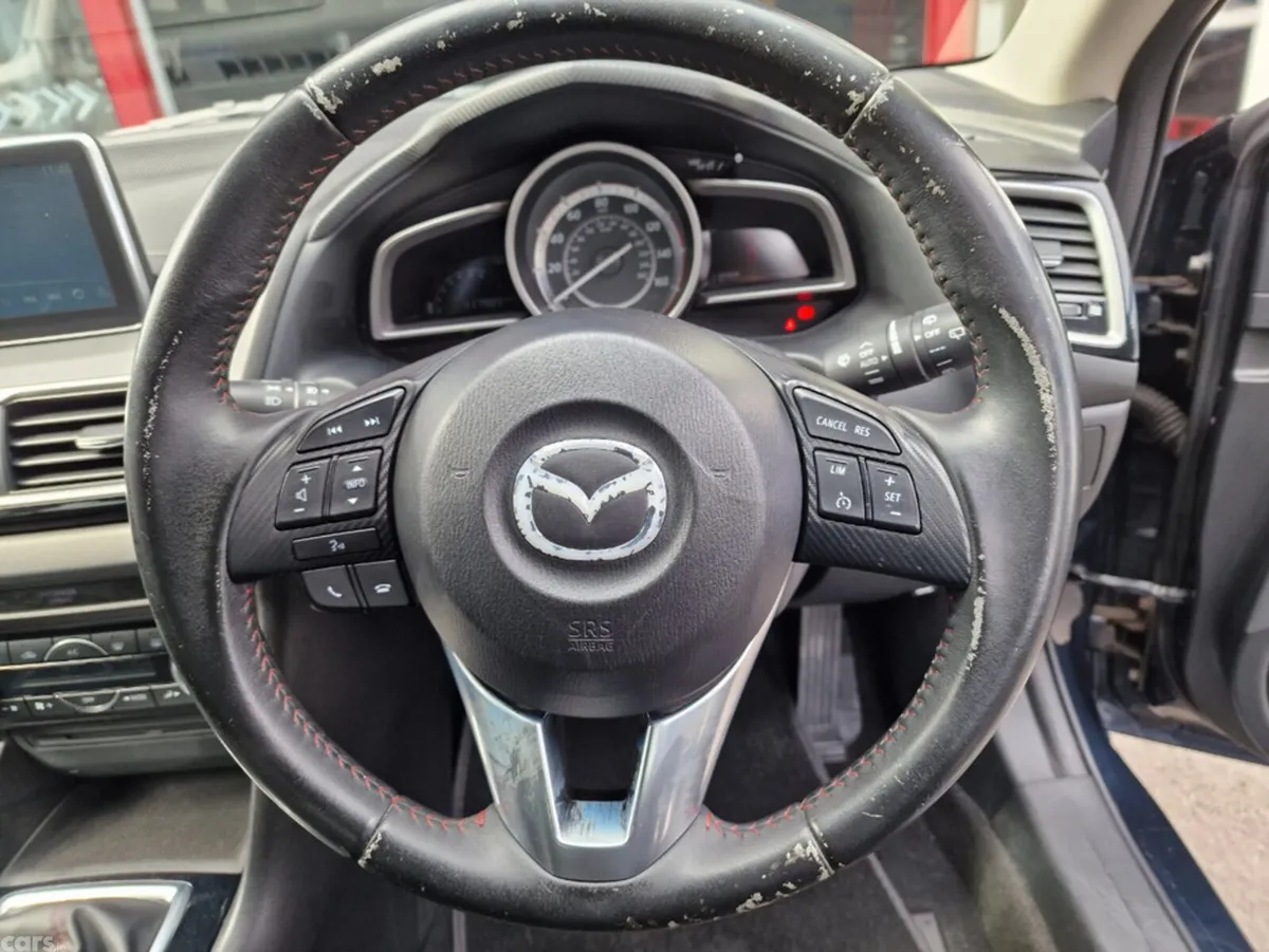 Mazda Mazda3 Hatchback, Petrol, 2015, Blue