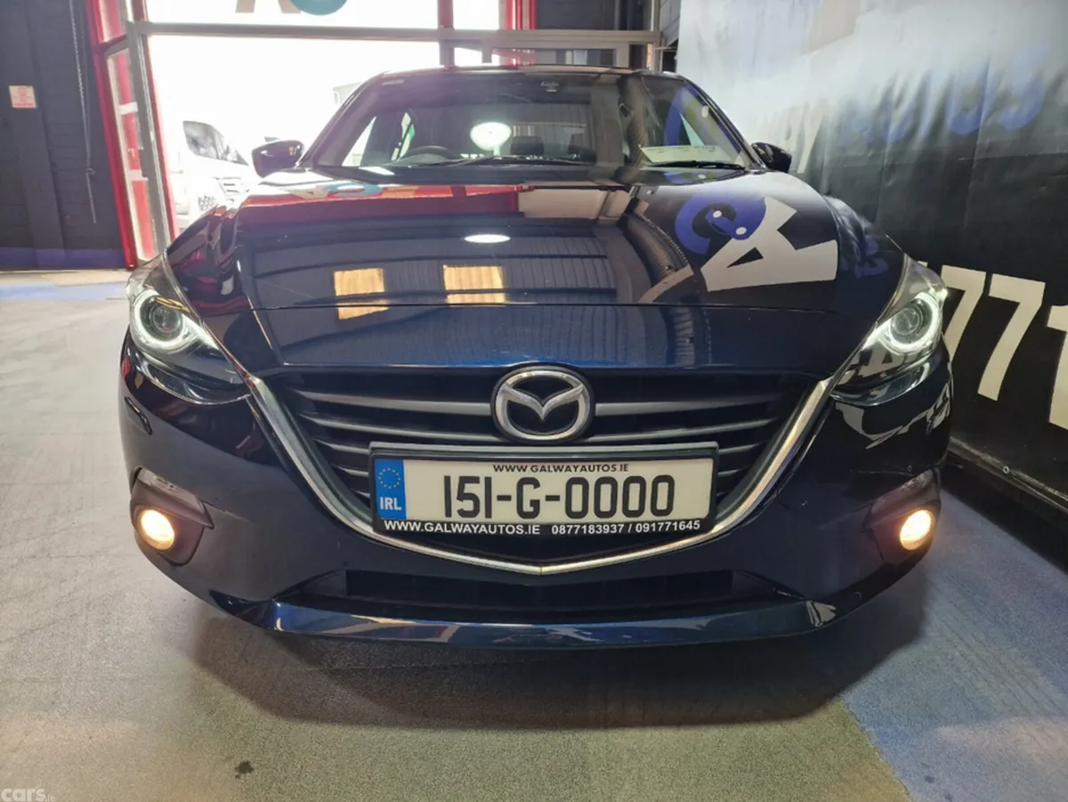 Mazda Mazda3 Hatchback, Petrol, 2015, Blue
