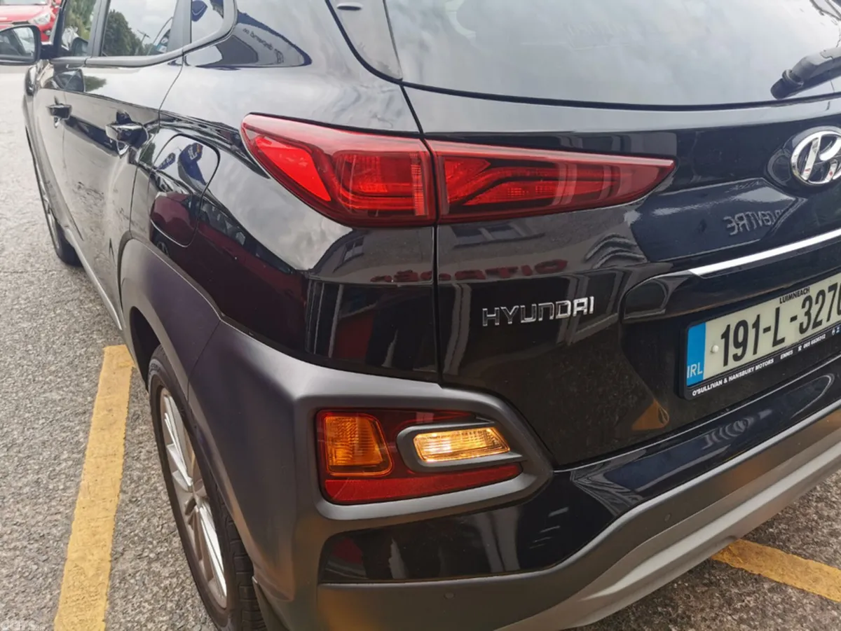 Hyundai KONA MPV, Petrol, 2019, Black