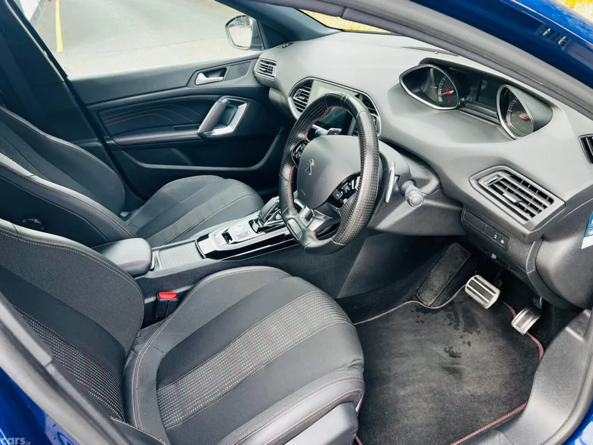 Peugeot 308 Estate, Diesel, 2019, Blue