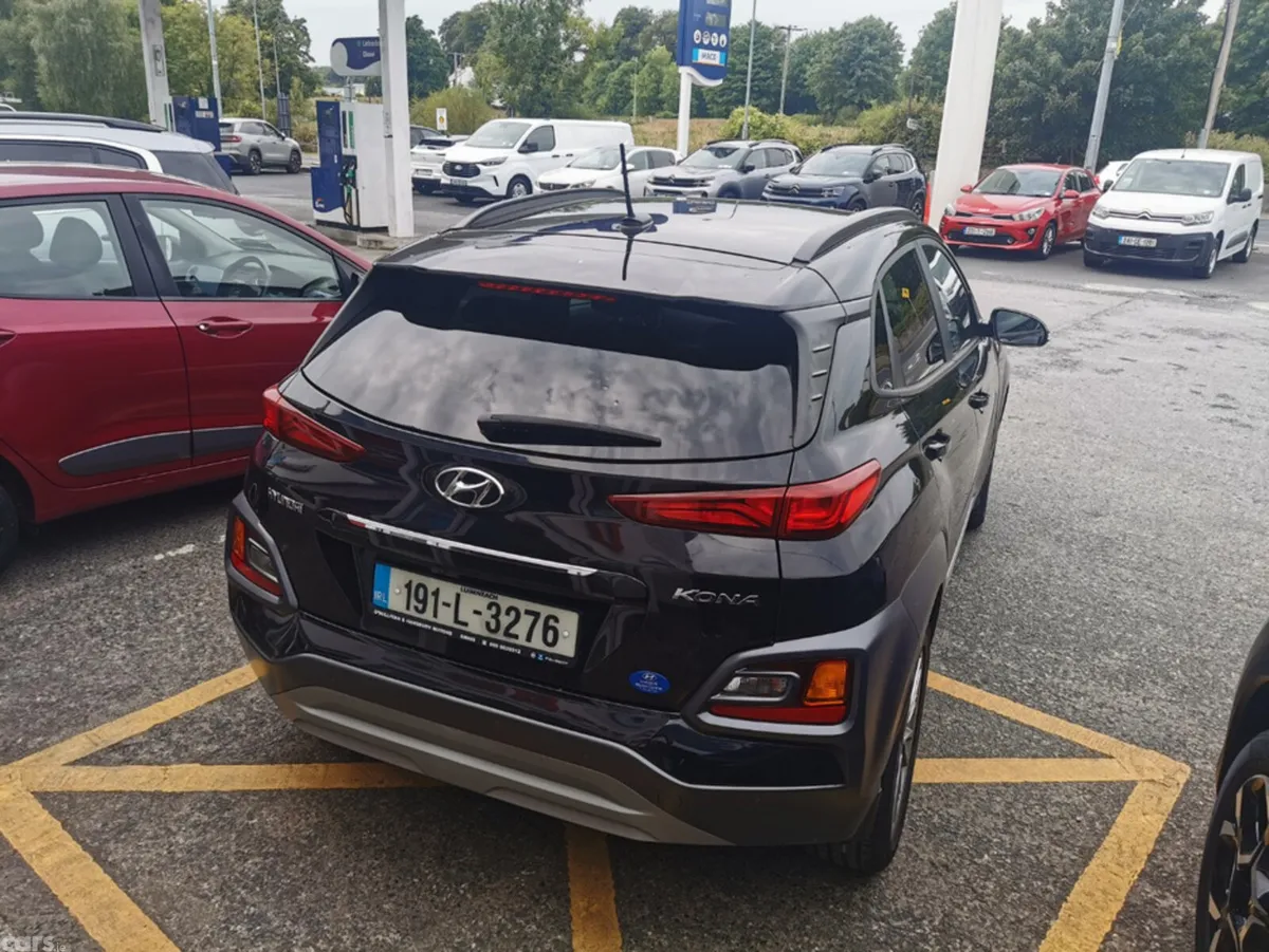 Hyundai KONA MPV, Petrol, 2019, Black